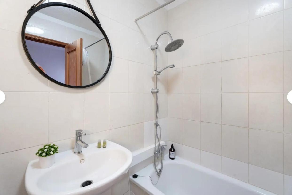 Apartamento Sol Alcala  Bagian luar foto